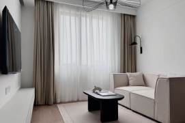 High rise one bedroom Apt+central AC+oven near L2/11Jiangsu Rd