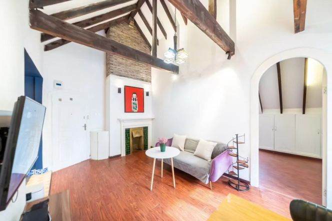 Cozy 1br with good lighting near South Shaanxi Road