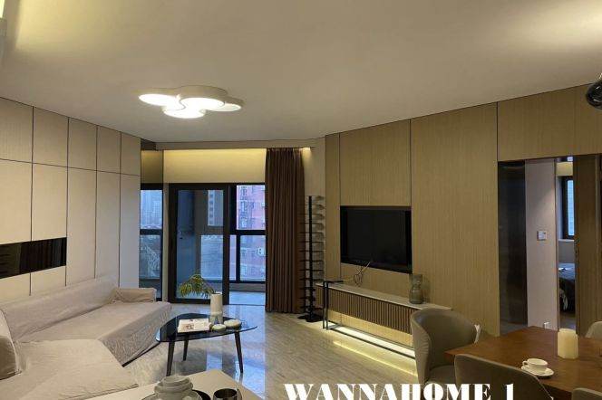 Awesome View+Spacious&Bright 2Bdrs 2Baths Apt+Large Balcony+L2/11 Jiangsu Rd+Great Compound