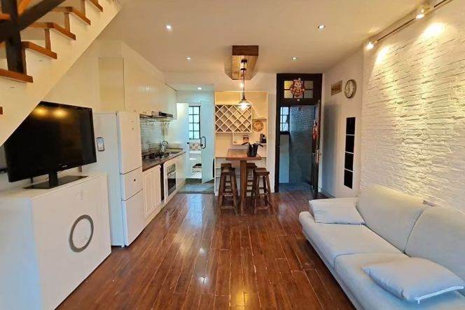 iapm Comfy 1BR plus Study High Ceiling 