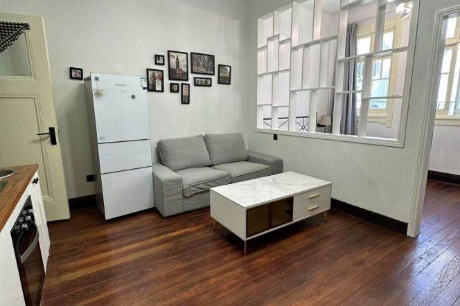 separate 1br 1lr Nr L2/7 Jing'an temple sta