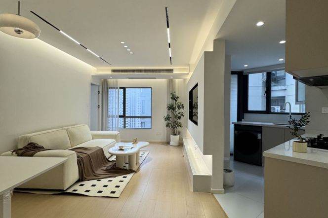 Standard 1Br + floor heating | Jiangsu rd metro L2/11 ,Newly 1br ,Elevator 11.2K