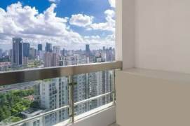 Top of city; bright 2brs，wt balcony ; Floor heating; line 2/12/13- West Nanjing station