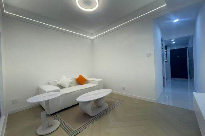 Elevator 1br/1lr @jiangsu rd sta 6.3k