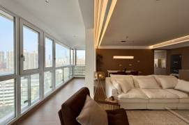 Jiashan Rd Metro Station Hotel Service Apartment, L-shaped corner balcony, large 3-brs