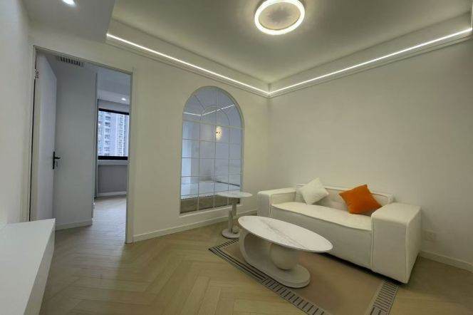 Elevator 1br/1lr @jiangsu rd sta 6.3k