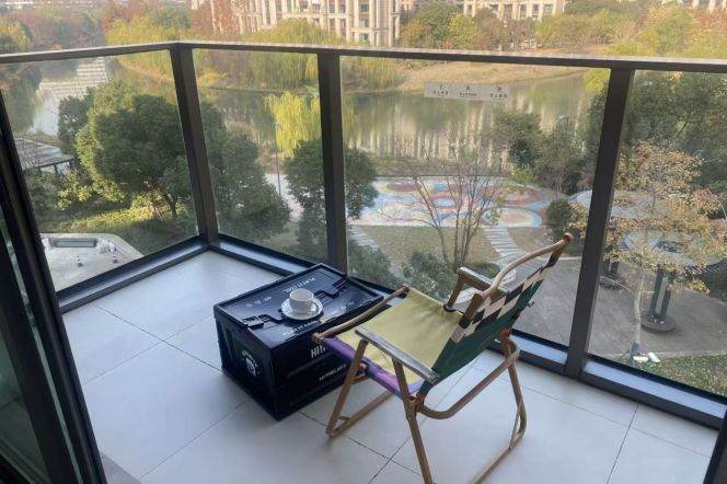 1Studio near line 10 and convenient to Shanghai University of Finance and Economics