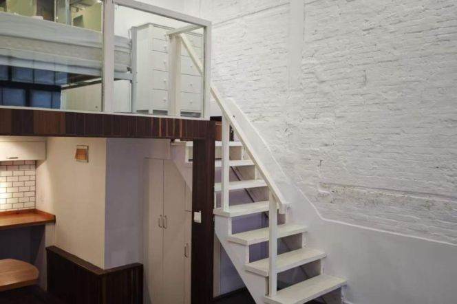 Lovely one bedroom duplex with front yard @ Jiashan rd 