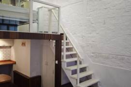 Lovely one bedroom duplex with front yard @ Jiashan rd 