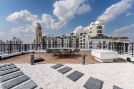 modern big 3 brs plus study huge terrace floor heating near su zhou river line 3,4 