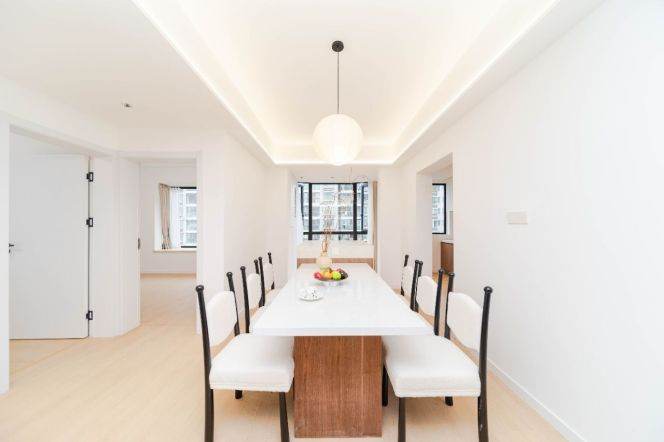 Elevator: 3BR-Tianshan Road – 4 minutes to Line 2 (Beixinjing)