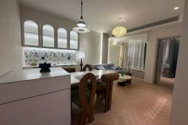 Modern 1br apt,CA,Floor heating,close to Korean Town,Hechuan station,L9