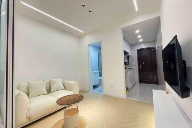 Furnished 1br-Loushanguan Road