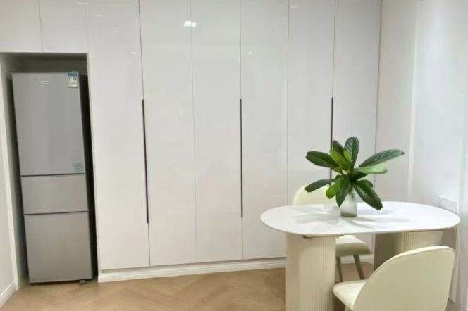 1br-Huayang Road - 12 minutes to Line 2/3/4 - Zhongshan Park