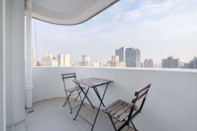 High-ending Renovated 2Br Xintiandi 