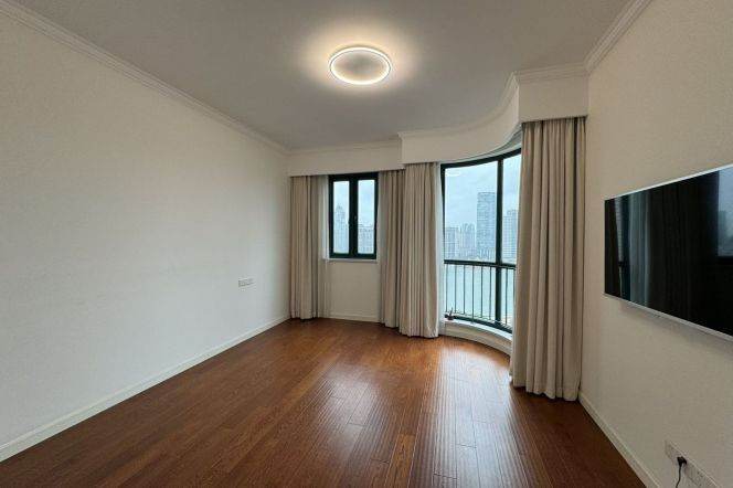 Lujiazui/3br2bt/central AC/floor heat/oven/outdoor balcony/tennis court/dishwasher/gym/pool