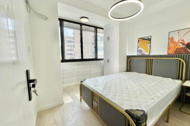 Wuyi rd/cozy 1br 1lr/balcony/oven/dryer/bright room,West yan'an rd@L3/4