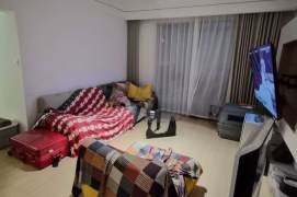3 Brs with Floor Heating/Central ac/Oven/Dish washer, 130 sqm @ Jiaotong uni L10
