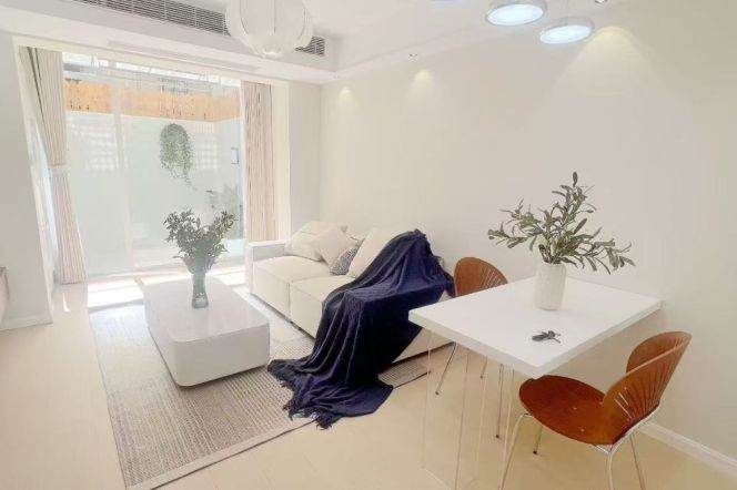 Furnished 1br-Loushanguan Road