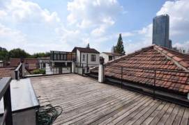 3+1 w. big Terrace @JingAn Temple L2/7