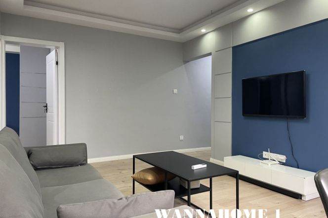 Spacious&Really Bright&Modern 2Bdrs 1Bath+Awesome View/+L2/11 Jiang Su Rd+Large Starage