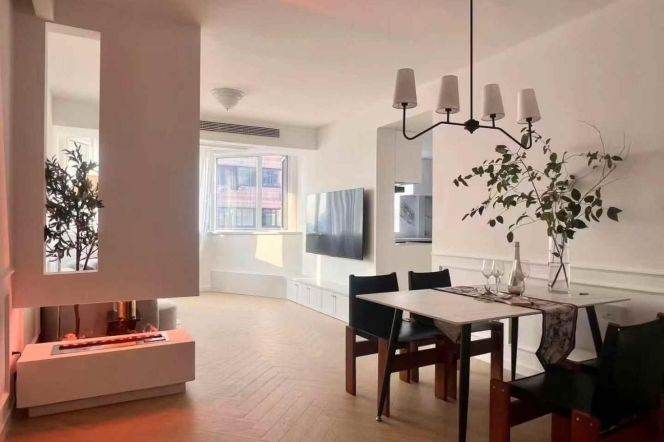 High Rise 2 bedrooms  apt+Floor Heating +oven @Jiaotong University