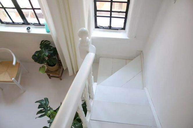 Bright 1br/1lr @west Nanjing rd sta 6.5k