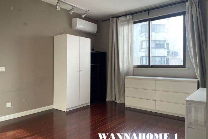 Spacious&Bright 2Bdrs 1Bath Apt+L2/11 Jiang Su Rd+Awesome View+Large Balcony