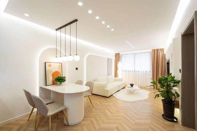 Beautiful 1br with terrace near Changshou Road