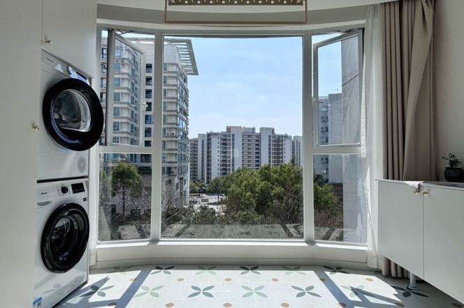 2Bdrs 2Baths Apt/Bright&Spacious /Line2 Beixinjing/Elevator/Good View