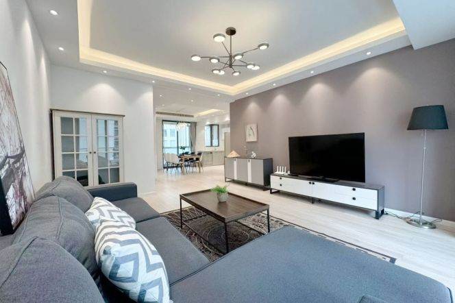 modern big 3brs floor heating open balcony modern furniture near line 2,12,13 Taikoo Hui