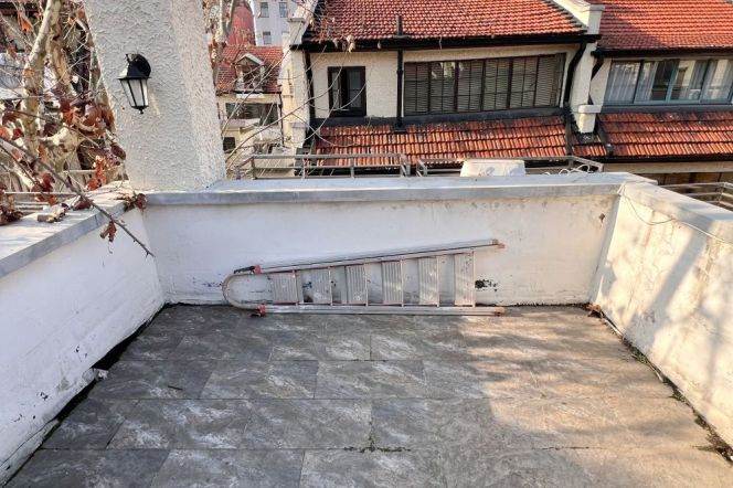 Nanchang Rd. Unique 2BR 2bath w. Outdoor Terrace 