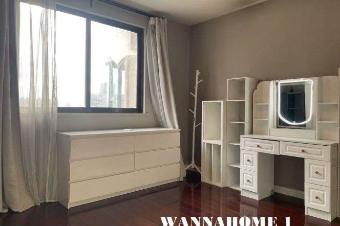 Spacious&Bright 2Bdrs 1Bath Apt+L2/11 Jiang Su Rd+Awesome View+Large Balcony