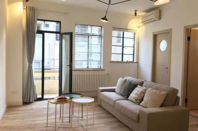 High Ceiling 1+1Beds/Balcony/Spacious Living Space@Shanghai Library