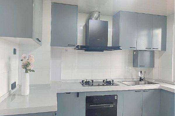 Modern 2brs with balcony in  Gubei