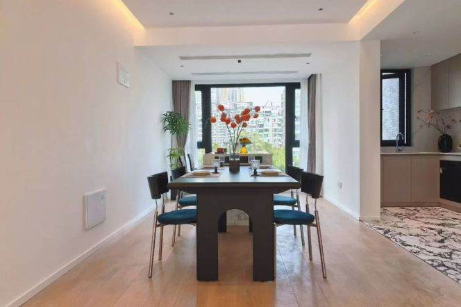 jingshajiang rd floor heat 3Br/2baths@L3/4/13