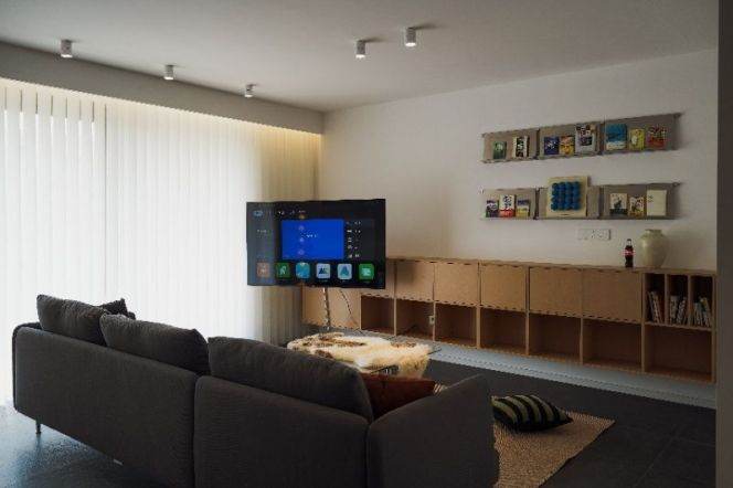 Elegant 3BR 2BA Residence w/Floor Heating&Balcony nr Minsheng Rd Station