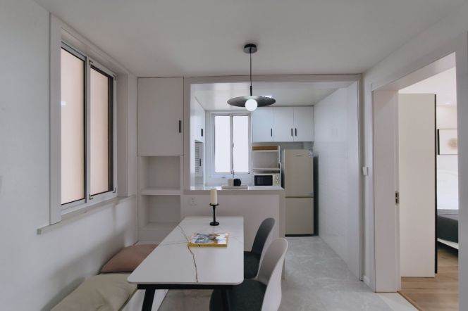 Designer High-Floor 3BR at Yanlord Garden Phase III | Stunning Views & Floor Heating