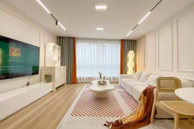 Charming French-Style 4BR 2BA Residence Near Century Avenue