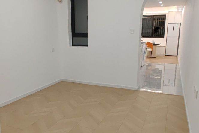 Spacious 1+1Br/1Lr/1Bt apt nr Zhongshan park,M2/3/4