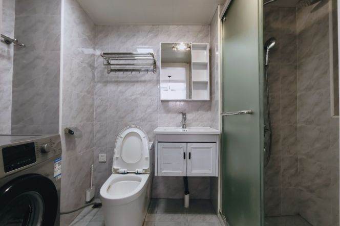 Designer High-Floor 3BR at Yanlord Garden Phase III | Stunning Views & Floor Heating