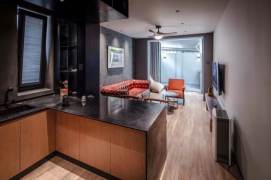 cozy 1br w/flr heating and Patio Jiaotong universityMTR