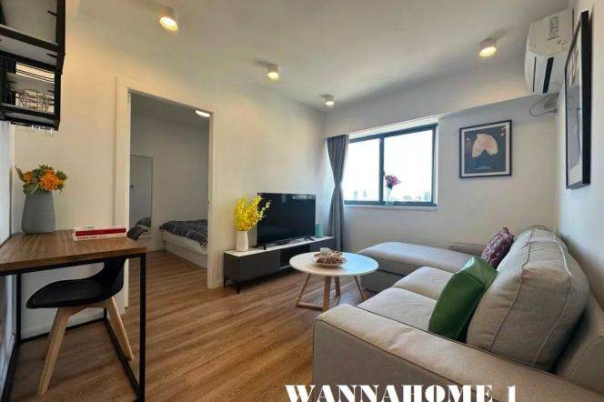 Nice Building+Spacious&Modern Elevator 1Bdr 1Bath Apt+L2/11 Jiang Su Rd+Large Storage+JIng An Temple