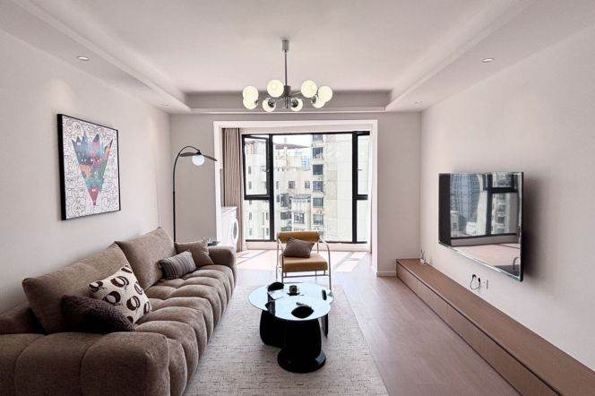 2Bdrs 1bath/Modern&Fabulous/ L3/4/10 Hongqiao Rd/Good View/Nice Compound