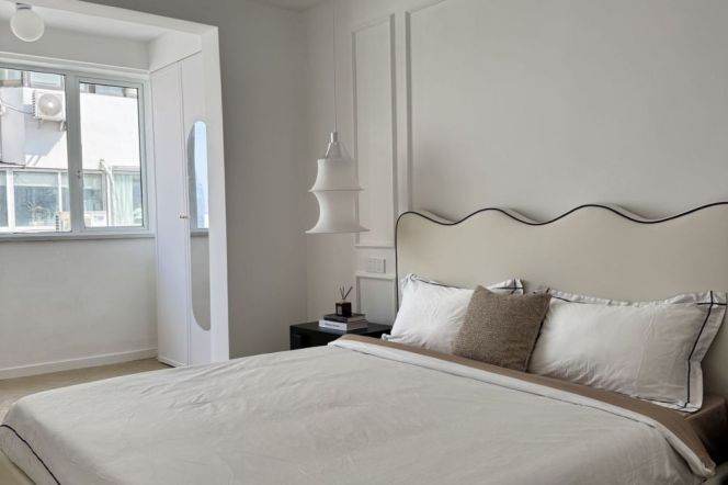 Spacious 2Br+elevator +balcony | Next to L10/11 Jiaotong University | Highrise good view