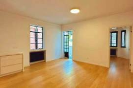 High ceiling 2br @Julu Road,Line 2/7/14 Jing'an Temple St.