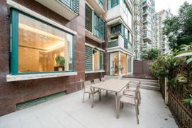 Spacious bright 3br/2bt@Damuqiao rd 170sqm with large private garden