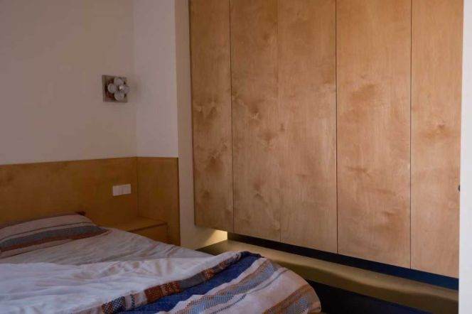 Cozy 1BR with Balcony & Great View near Jing’an Temple