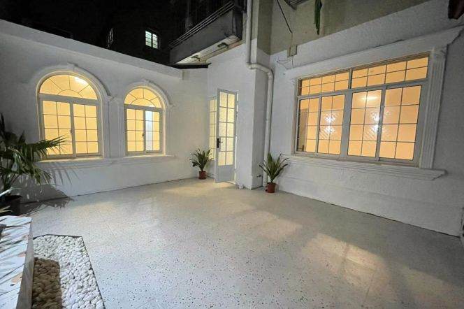 Beautiful garden house@2brs on West Jian'guo Road