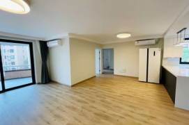 Huashan Road /Wukang Road 3+1br with floor heating，Outdoor Balcony